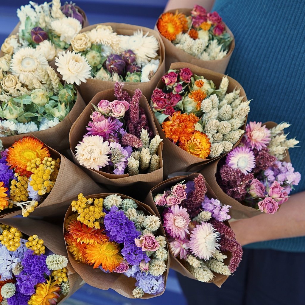 Market More Bouquet - Pink