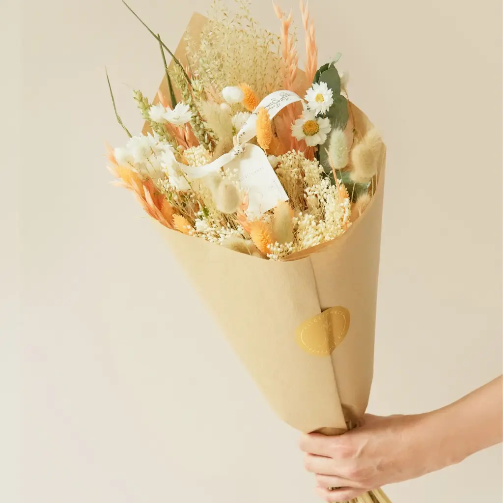 Field Bouquet Exclusive - Peach (2).webp