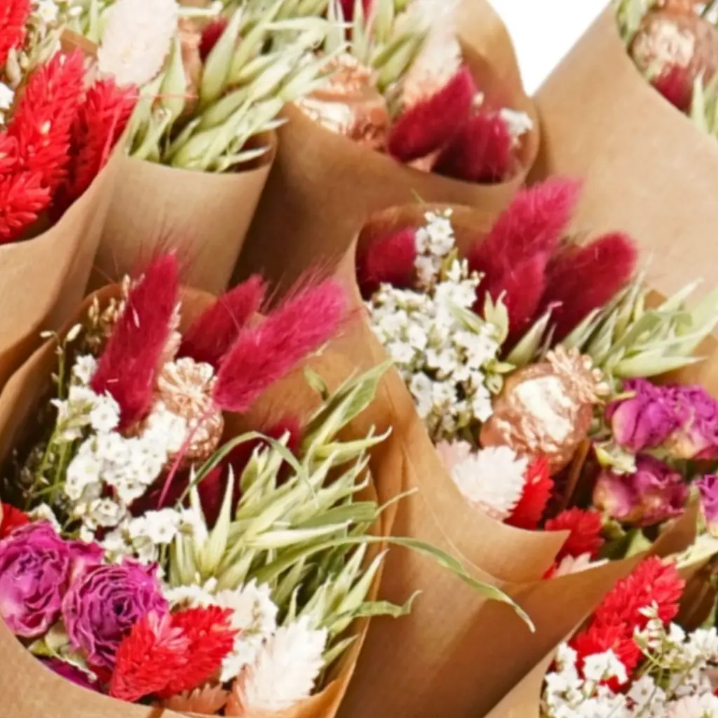 Market More - Red Allure.webp