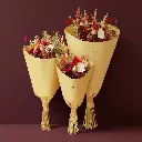 Field Bouquet - Red Allure (1).webp
