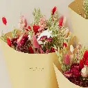 Field Bouquet - Red Allure (2).webp