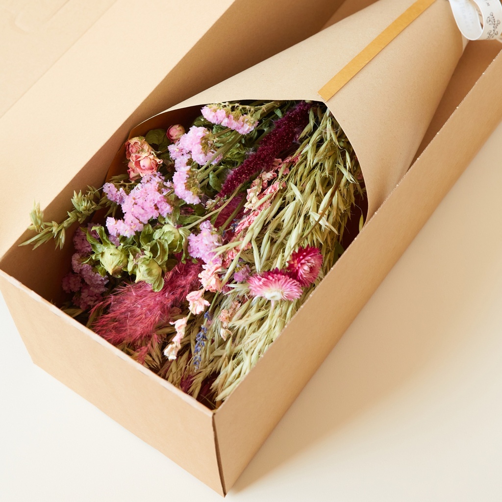 Bouquet in Gift box - Pink