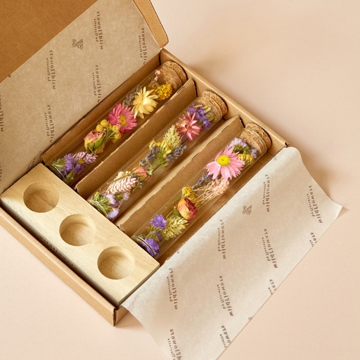 Dried Flower - Message in a box large - multi