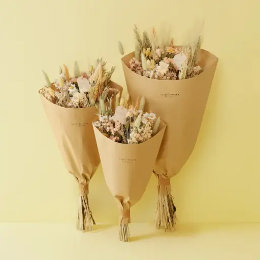 Field Bouquet - Honey Blossom